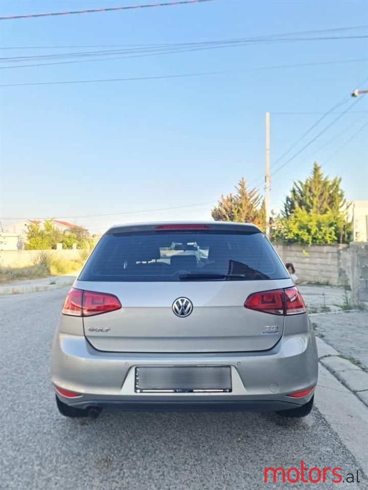 2013' Volkswagen Golf photo #3