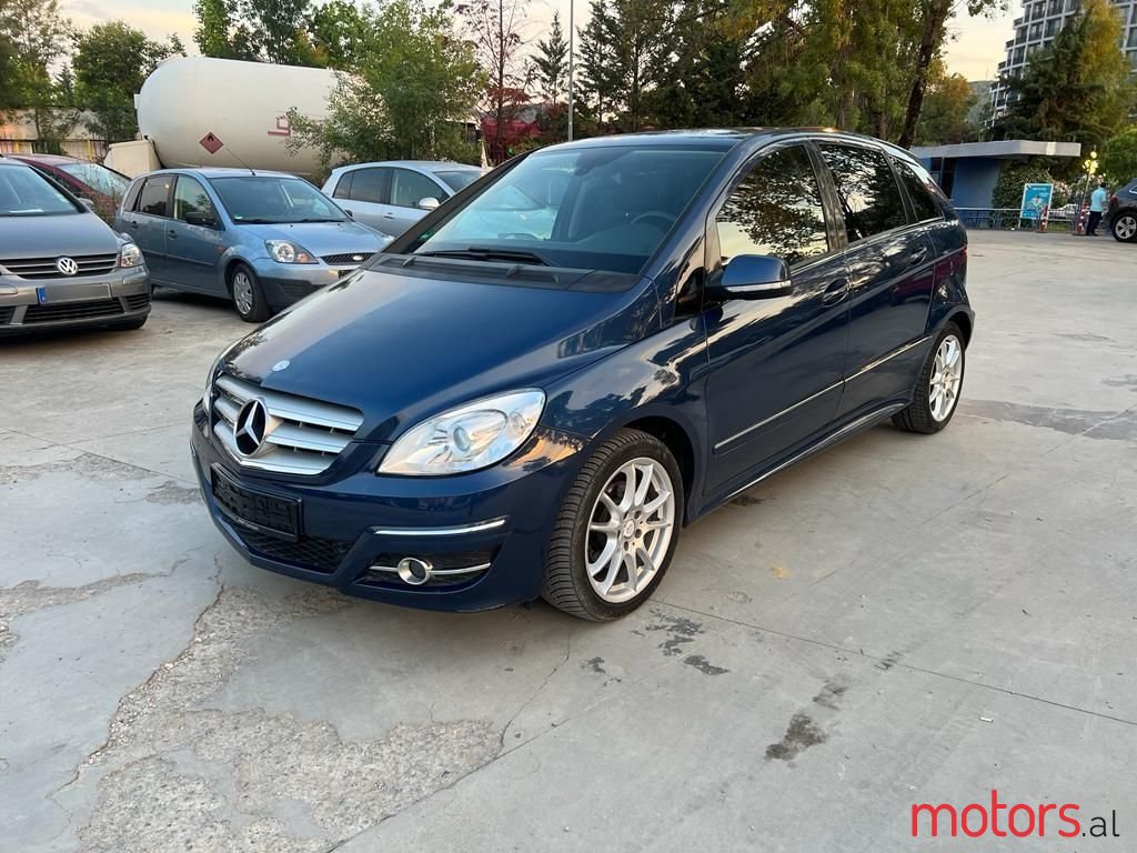2008' Mercedes-Benz B 200 photo #1