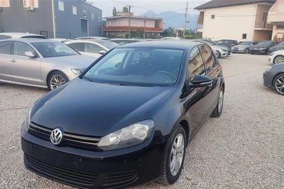 2011' Volkswagen Golf