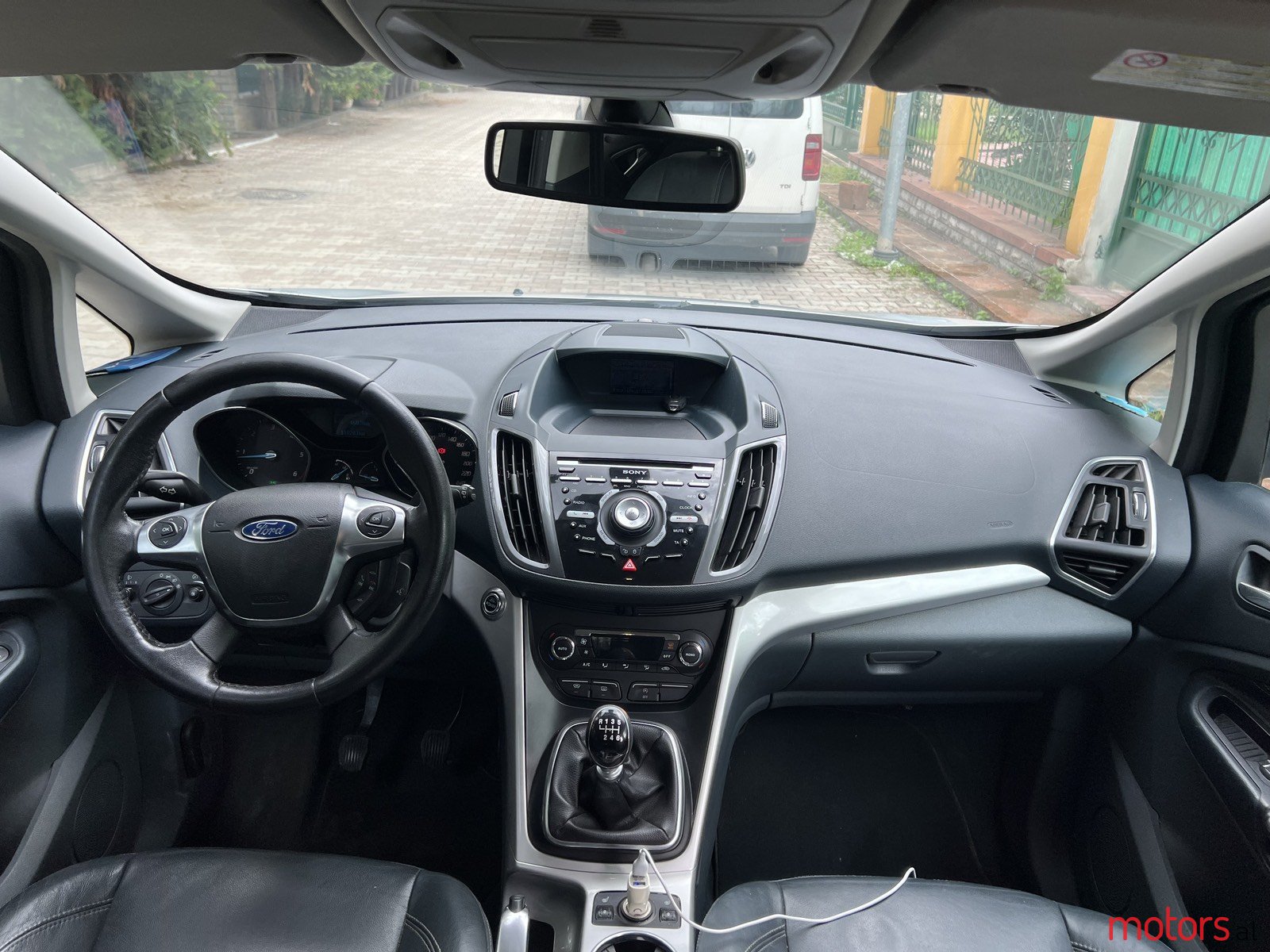 2012' Ford C-MAX photo #5