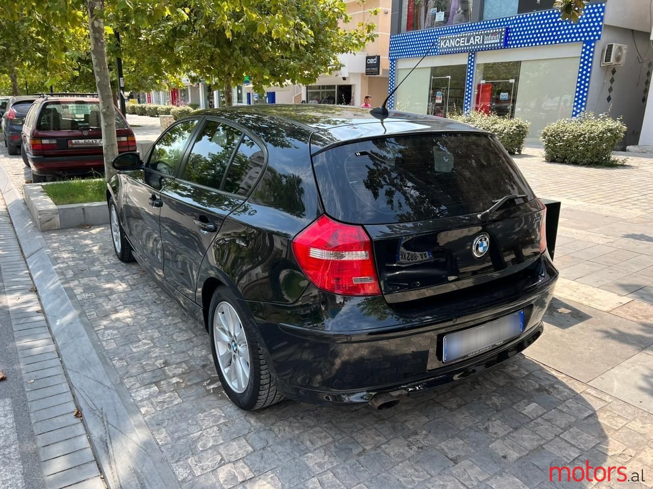 2011' BMW 116 photo #2