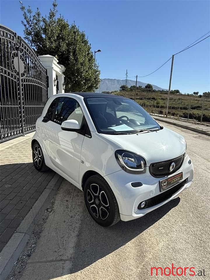 2016' Smart Fortwo photo #1