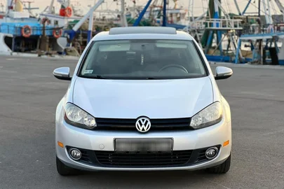 2012' Volkswagen Golf
