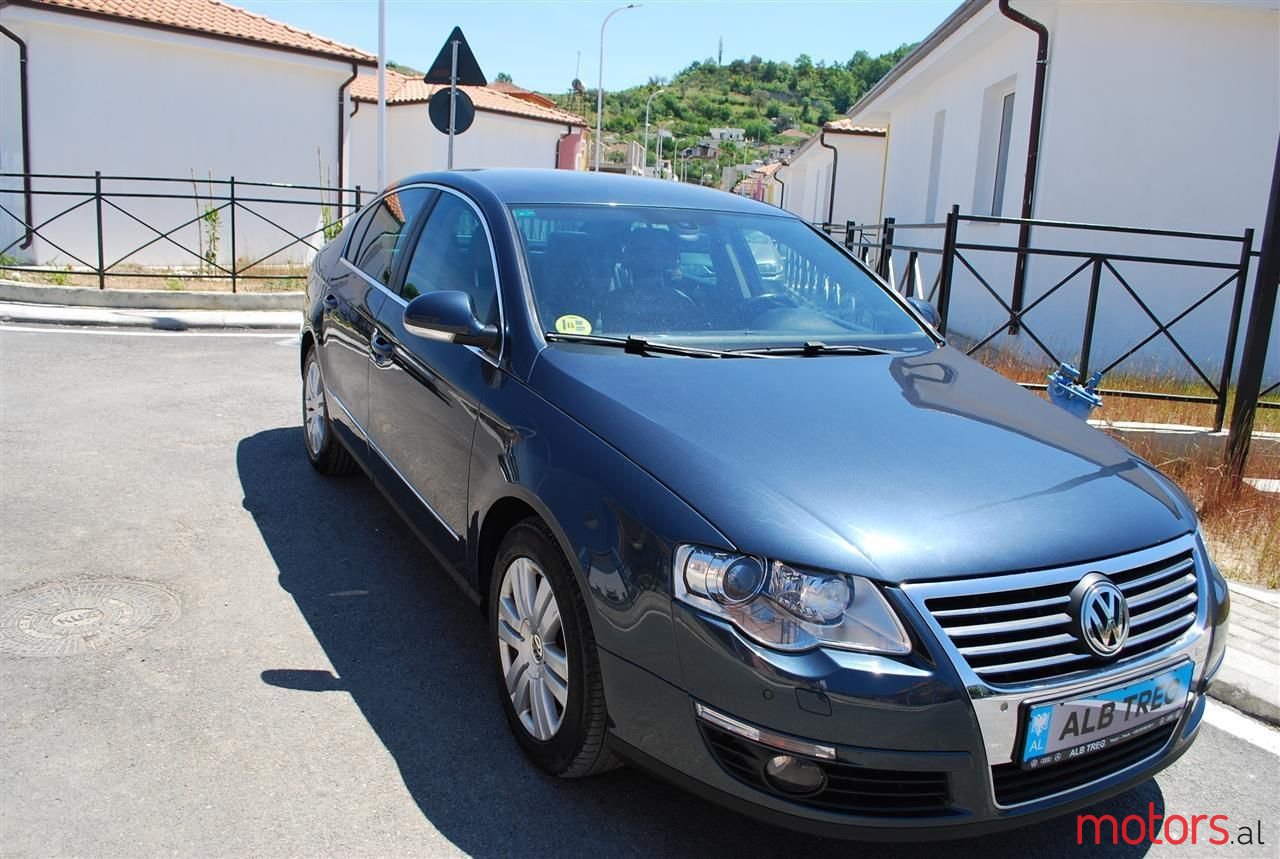 2007' Volkswagen Passat photo #2