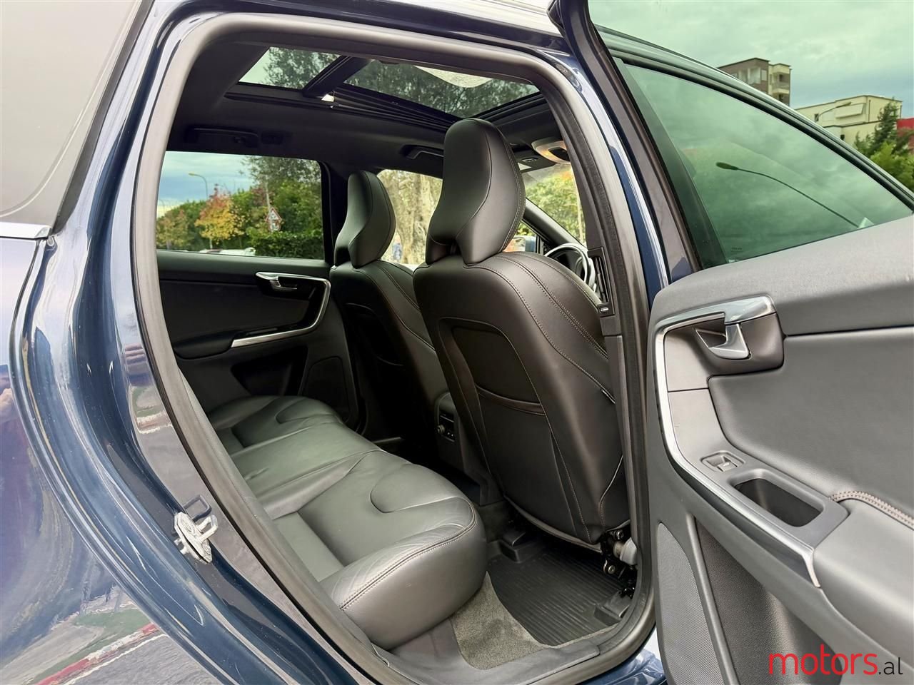 2015' Volvo Xc 60 photo #4