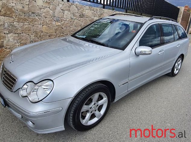2005' Mercedes-Benz C-Class photo #1