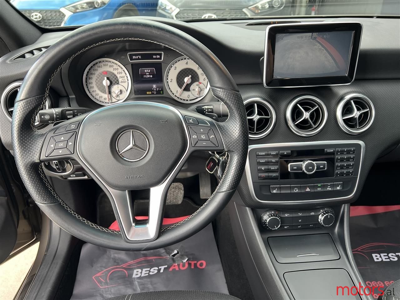 2013' Mercedes-Benz A 200 photo #3