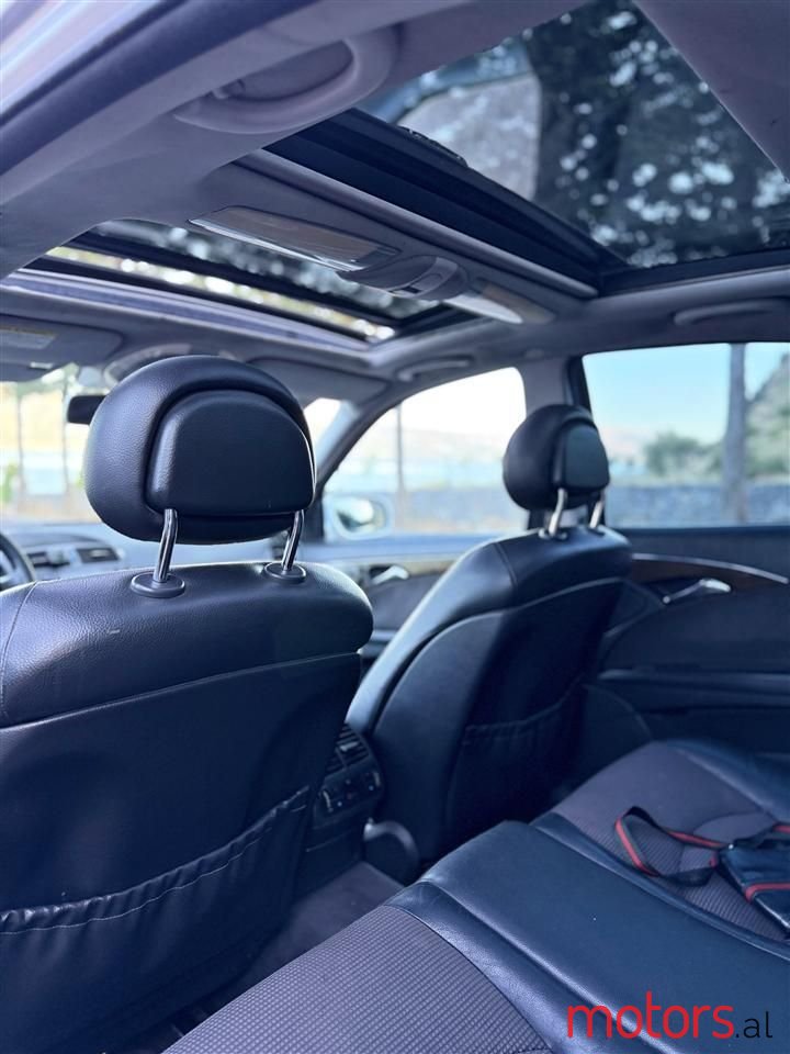 2003' Mercedes-Benz E 270 photo #4