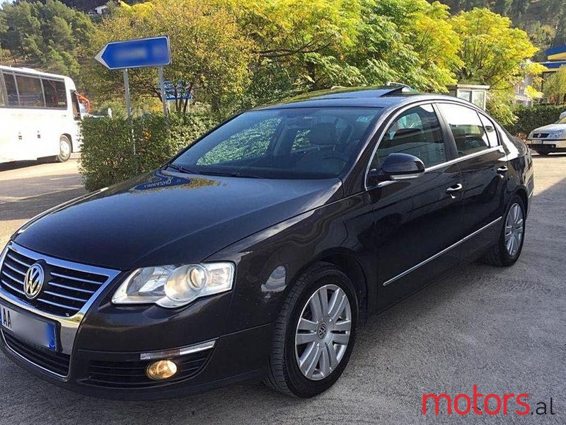 2009' Volkswagen Passat photo #1