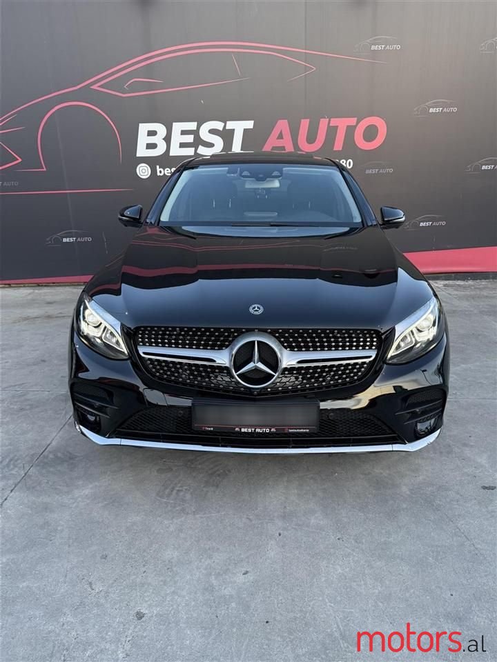 2018' Mercedes-Benz GLC 220 photo #2