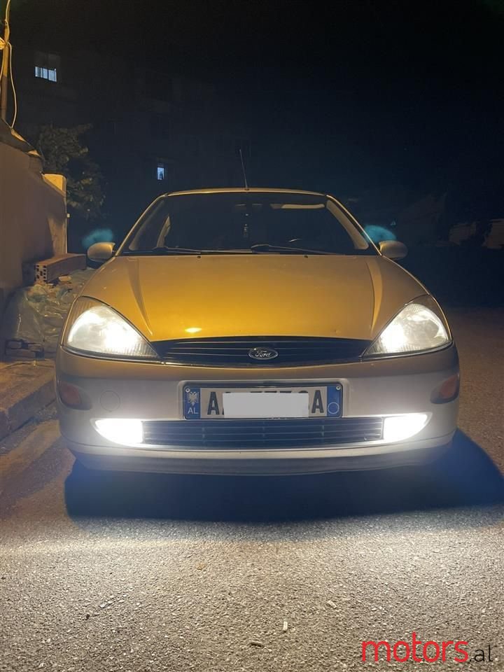 2001' Ford Focus photo #4