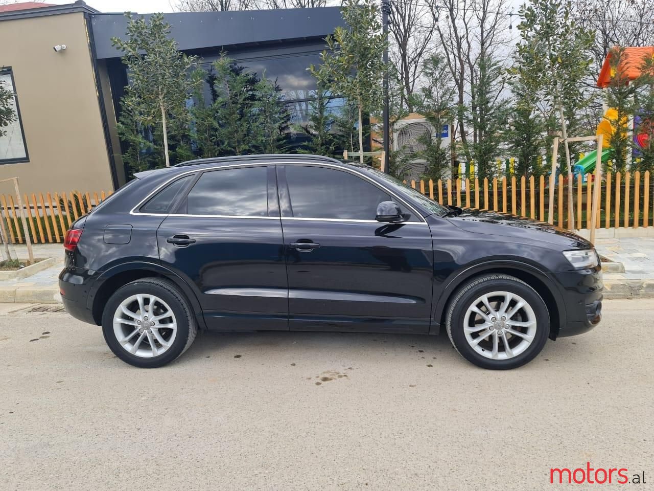 2012' Audi Q3 photo #2