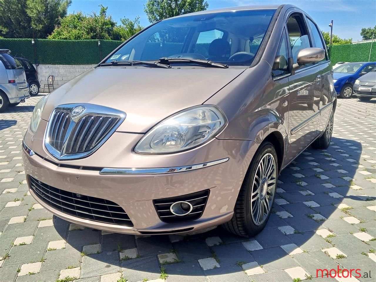 2008' Lancia Musa photo #4