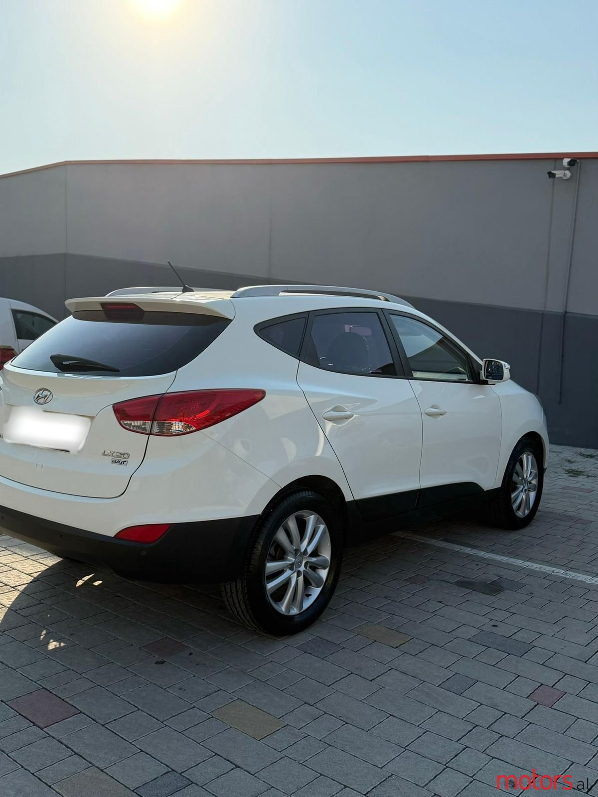 2011' Hyundai Tucson photo #5