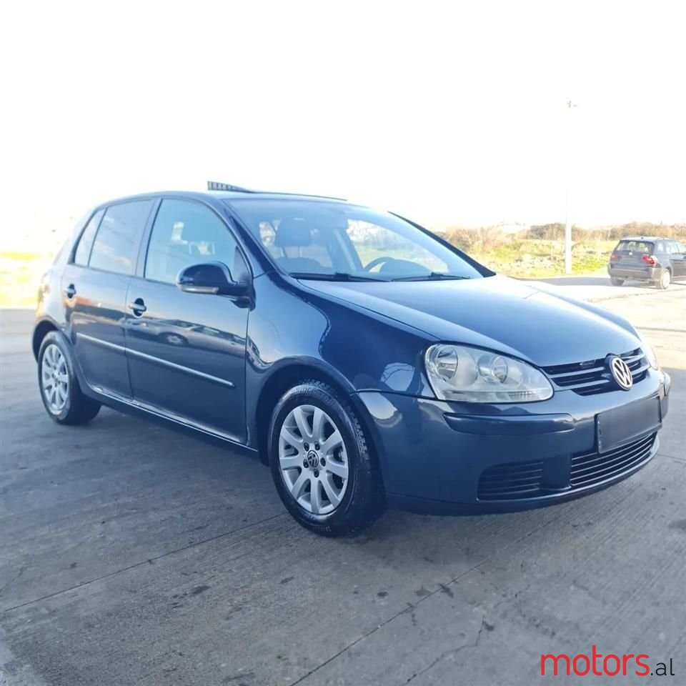 2008' Volkswagen Golf photo #3