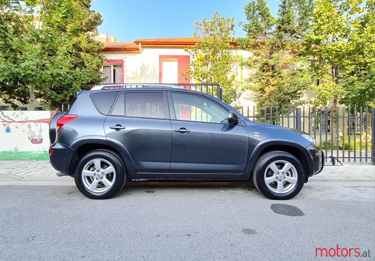 2006' Toyota RAV4 photo #4