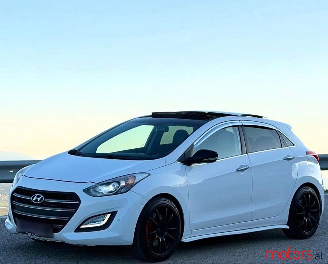 2013' Hyundai i30 photo #1