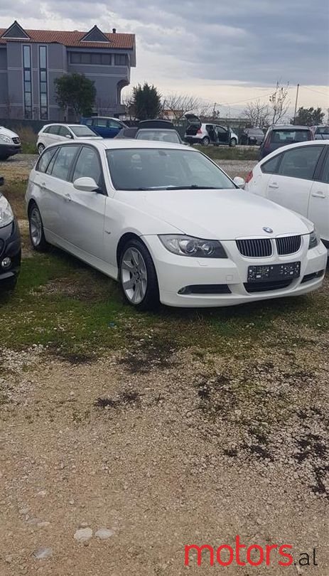 2008' BMW 320 photo #1