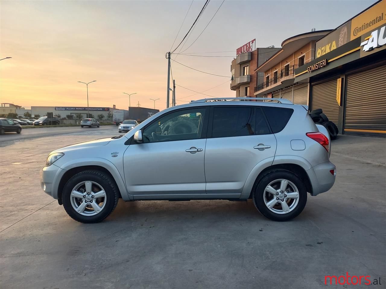 2007' Toyota RAV4 photo #4