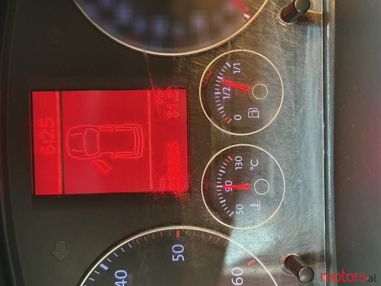 2008' Volkswagen Caddy photo #4