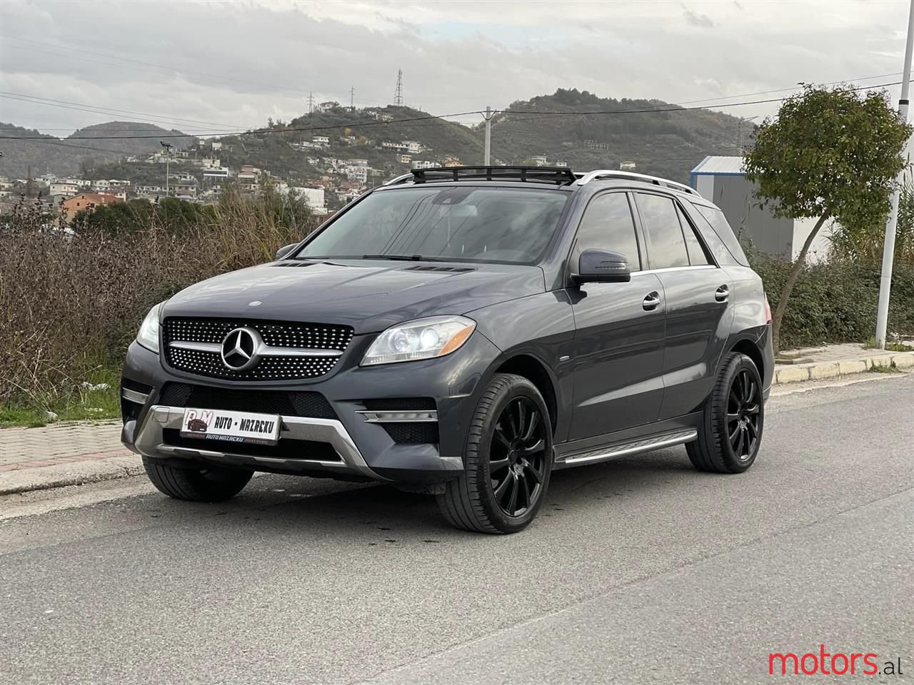 2012' Mercedes-Benz ML 350 photo #1