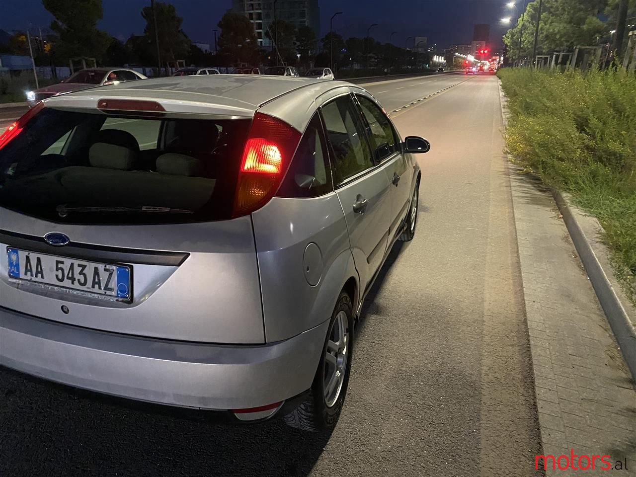 2000' Ford Focus photo #1