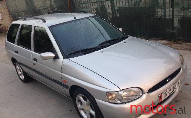 1997' Ford Escort photo #2