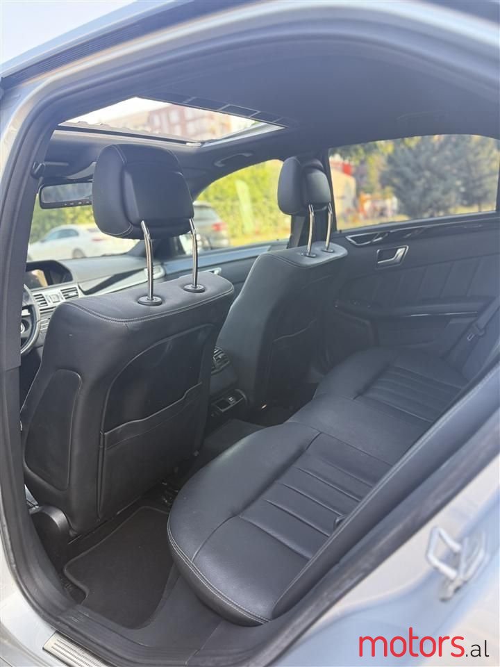 2016' Mercedes-Benz E 220 photo #3