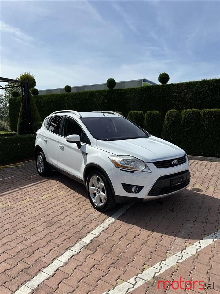 2011' Ford Kuga photo #5