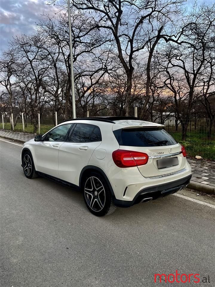2017' Mercedes-Benz GLA 200 photo #6
