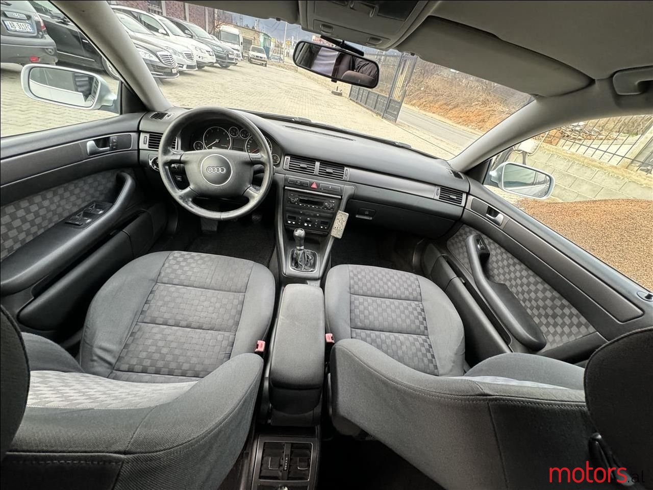 2002' Audi A6 photo #3