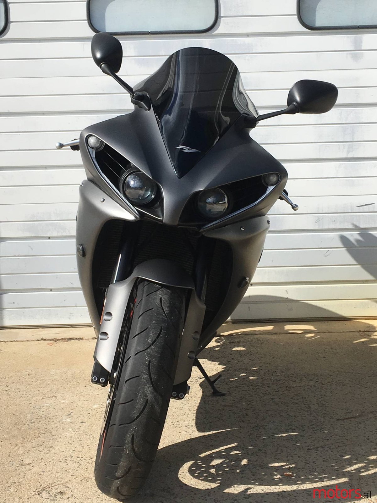 2013' Yamaha YZF-R1 photo #1