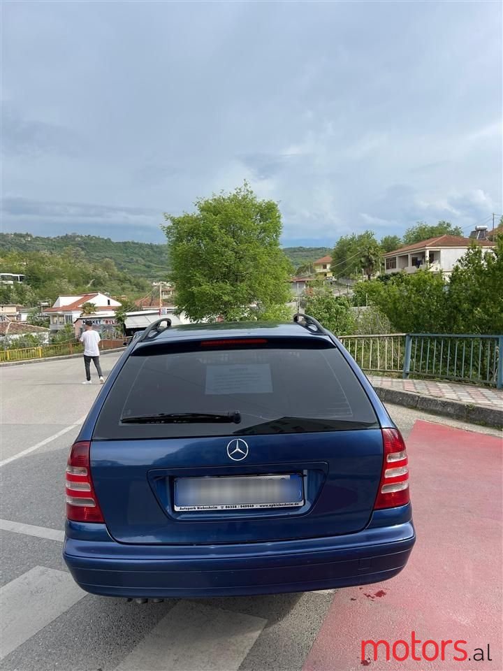 2005' Mercedes-Benz C 200 photo #6