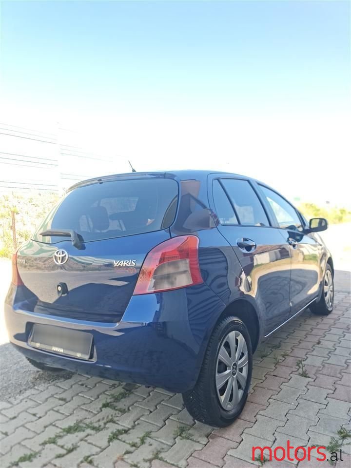 2007' Toyota Yaris photo #6