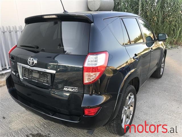 2010' Toyota RAV4 photo #4