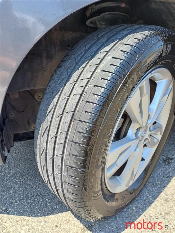 2013' Hyundai Tucson photo #5