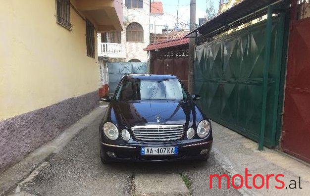 2005' Mercedes-Benz E-Class photo #1