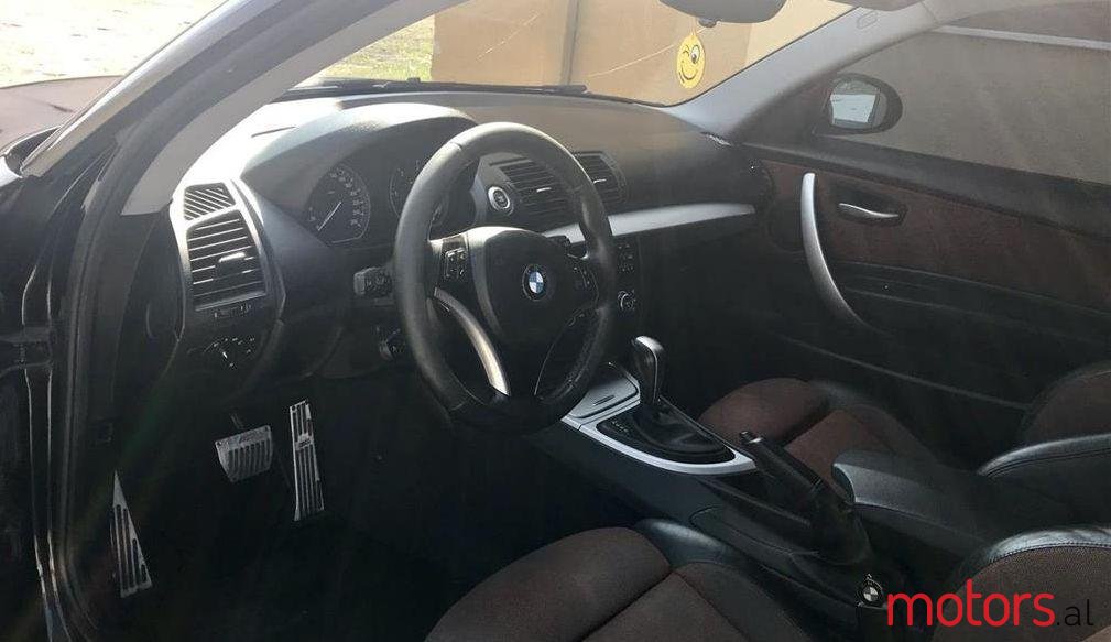 2008' BMW 120 photo #2