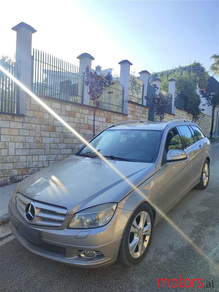 2009' Mercedes-Benz C 220 photo #5