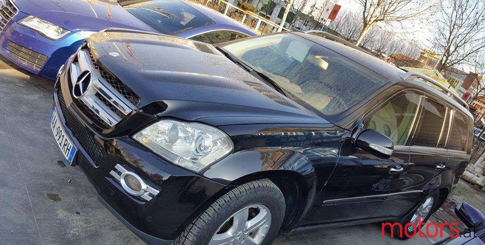 2007' Mercedes-Benz GL 320 photo #1