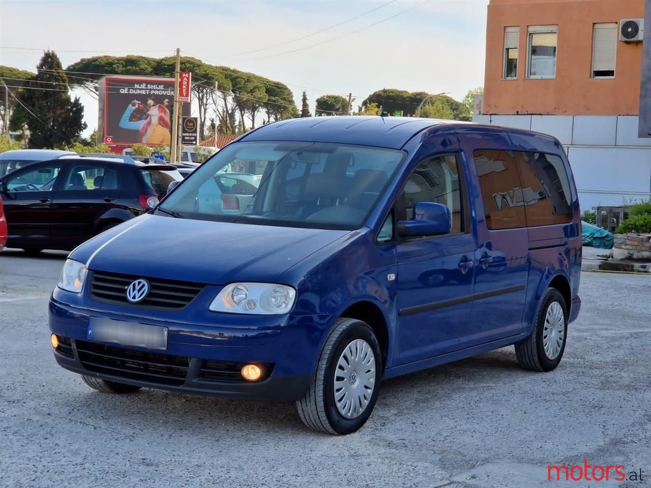 2009' Volkswagen Caddy photo #5