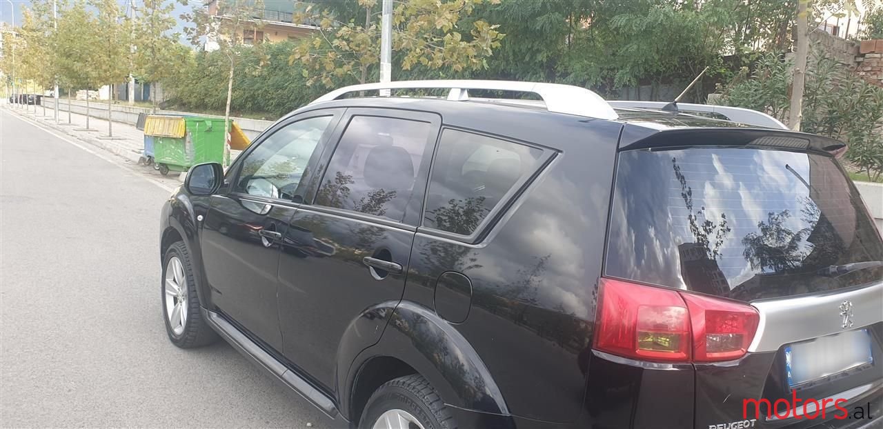 2008' Peugeot 4007 photo #2