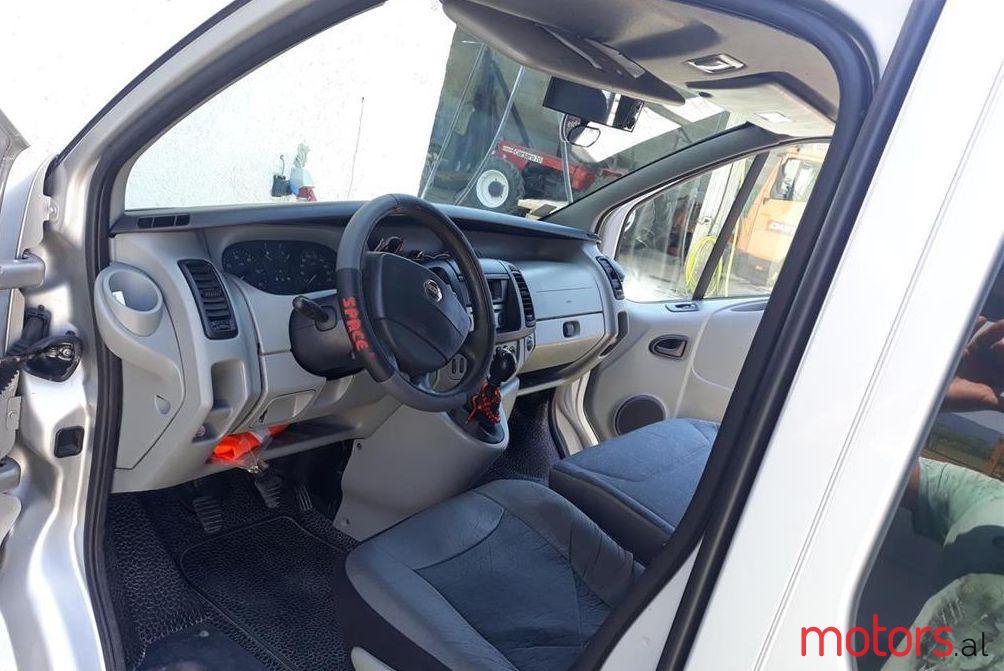 2004' Nissan Frontier photo #1