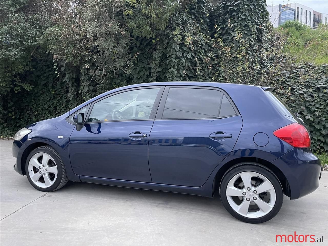 2008' Toyota Auris photo #4