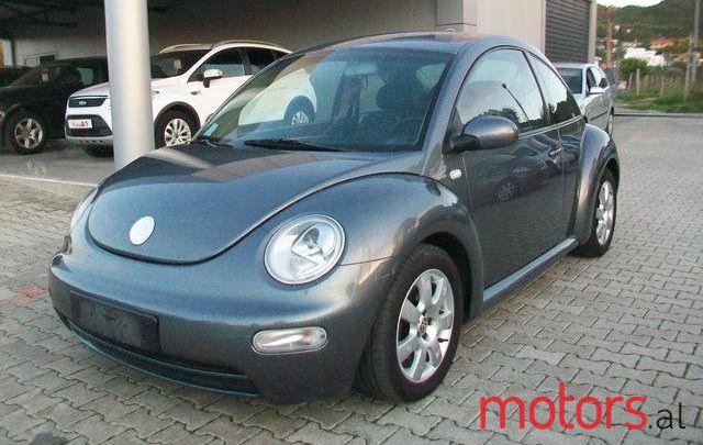 2003' Volkswagen Beetle photo #1