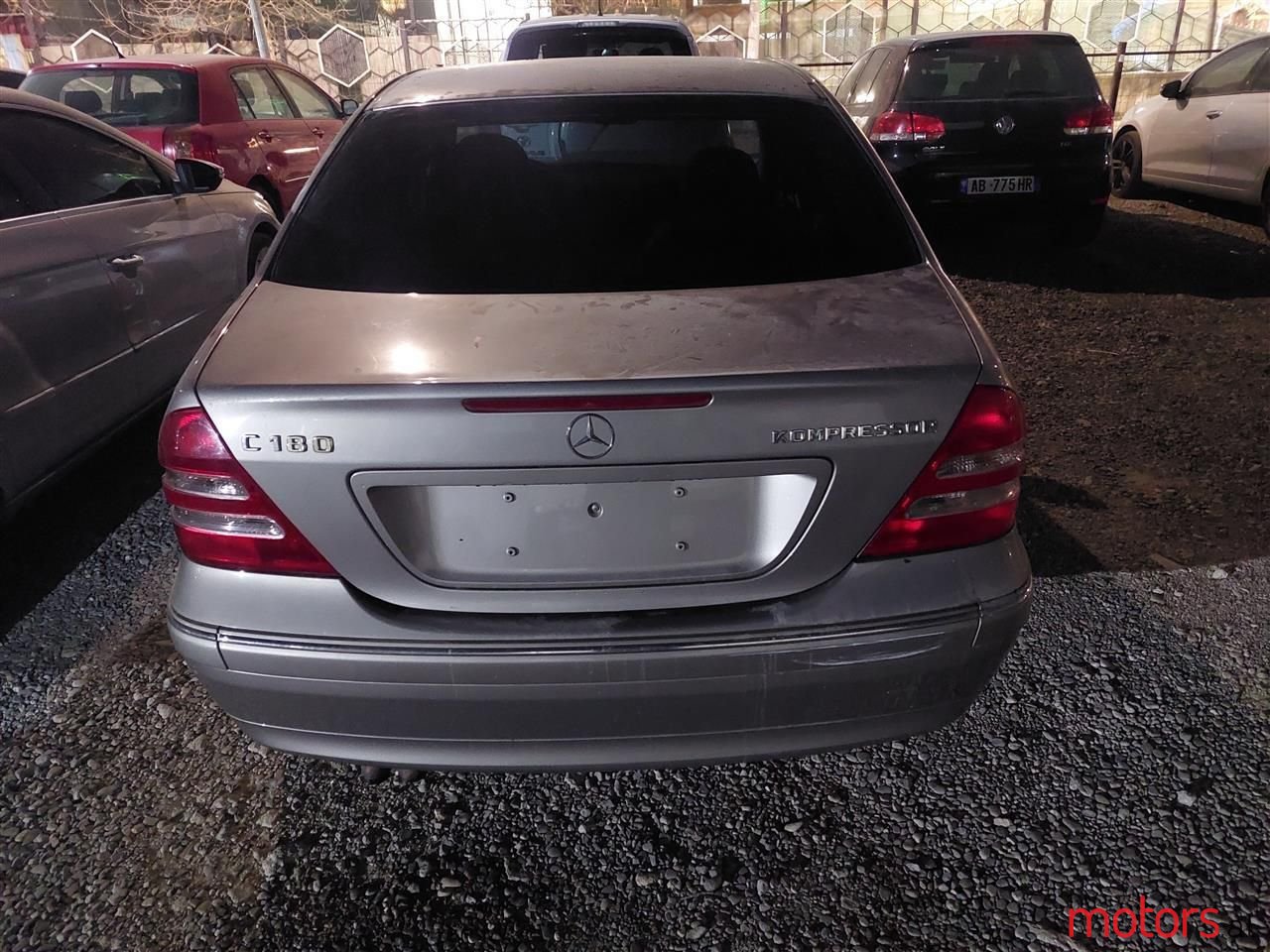 2004' Mercedes-Benz C 180 photo #2