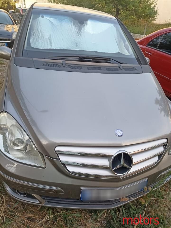 2006' Mercedes-Benz B 180 photo #3