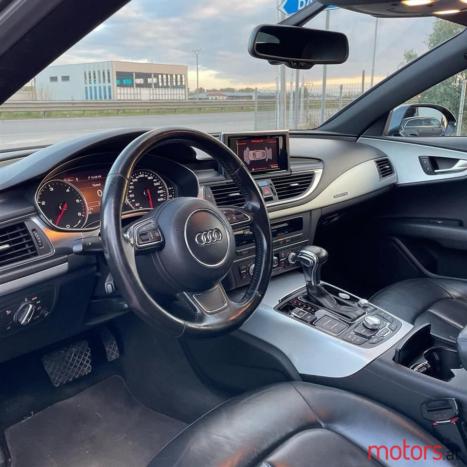 2011' Audi A7 photo #4