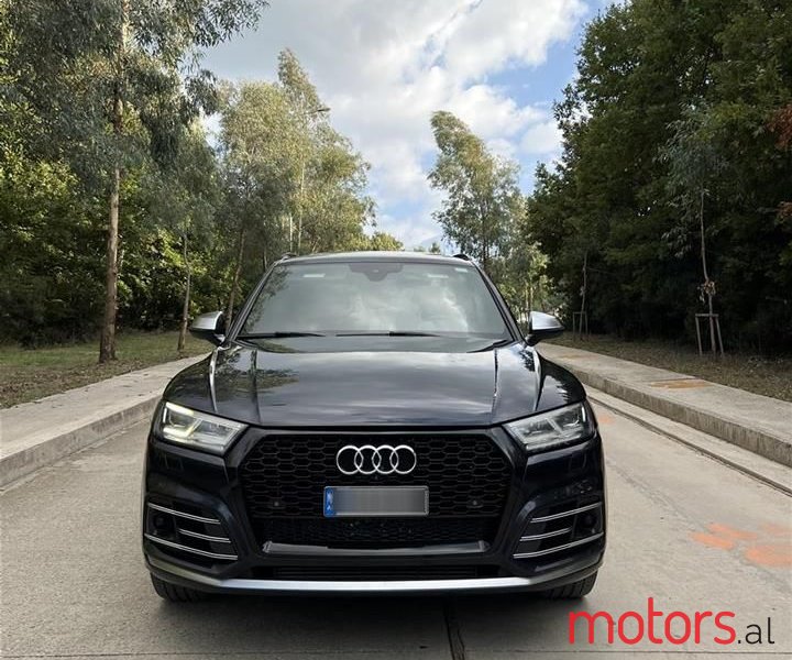 2018' Audi SQ5 photo #5