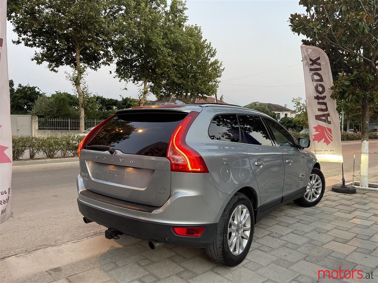 2010' Volvo Xc 60 photo #2